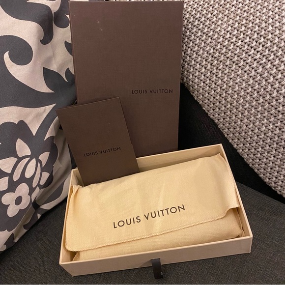 Louis Vuitton Sarah Wallet Monogram Vernis - pre owned - Picture 2 of 8